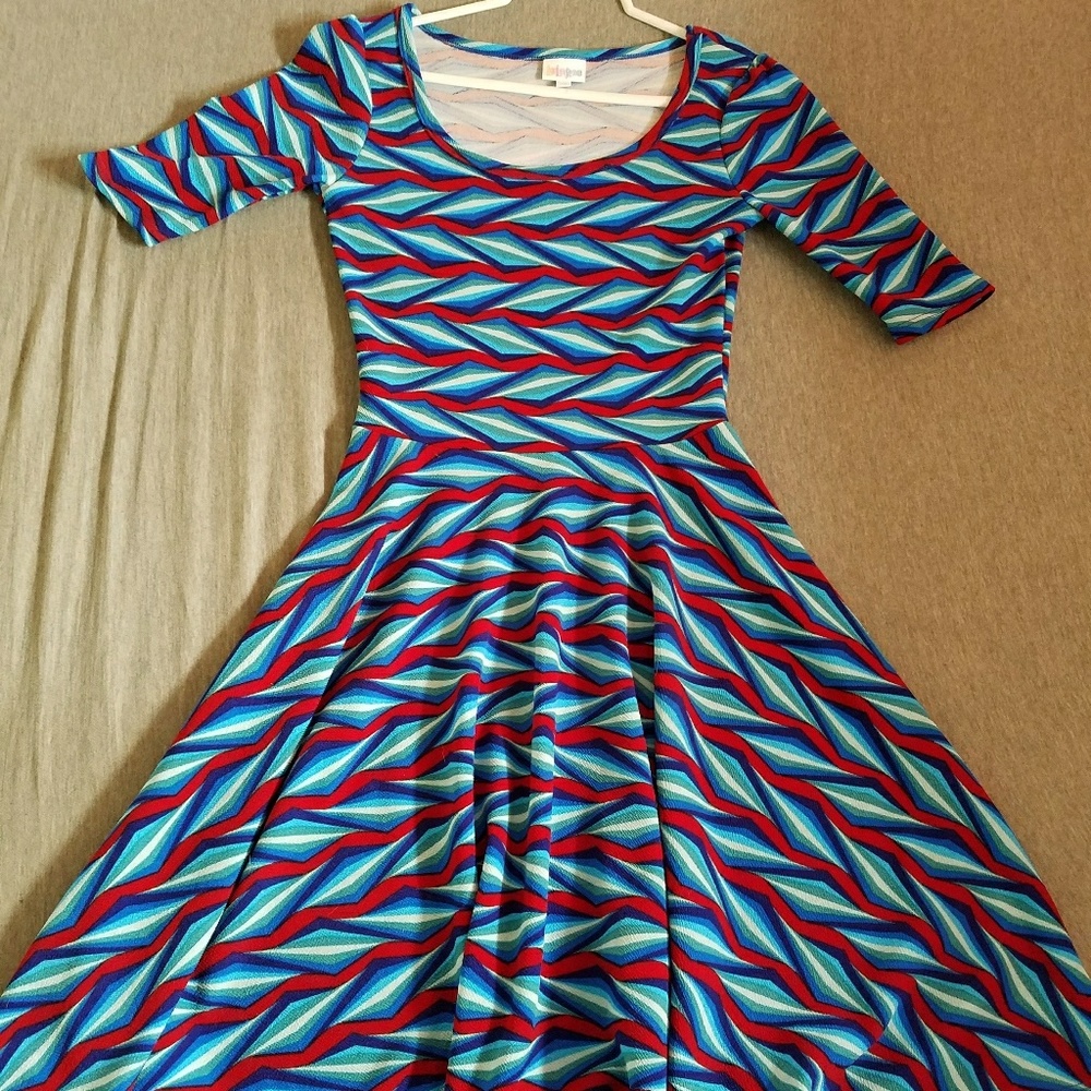 Lularoe Amelia dress